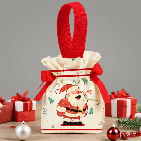 Christmas canvas gift bags, packaging detail